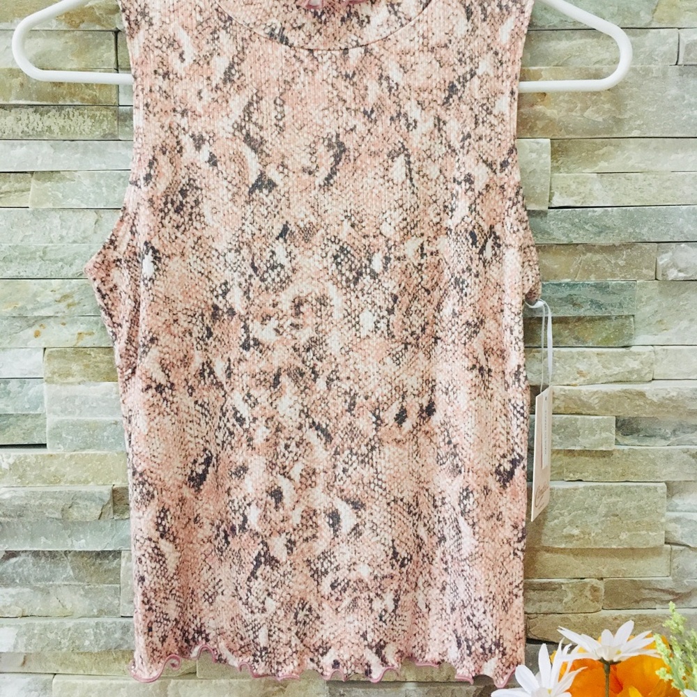 NWT Candie’s Pink Pythn Sleeveless Mock Neck Top S - Picture 2 of 6